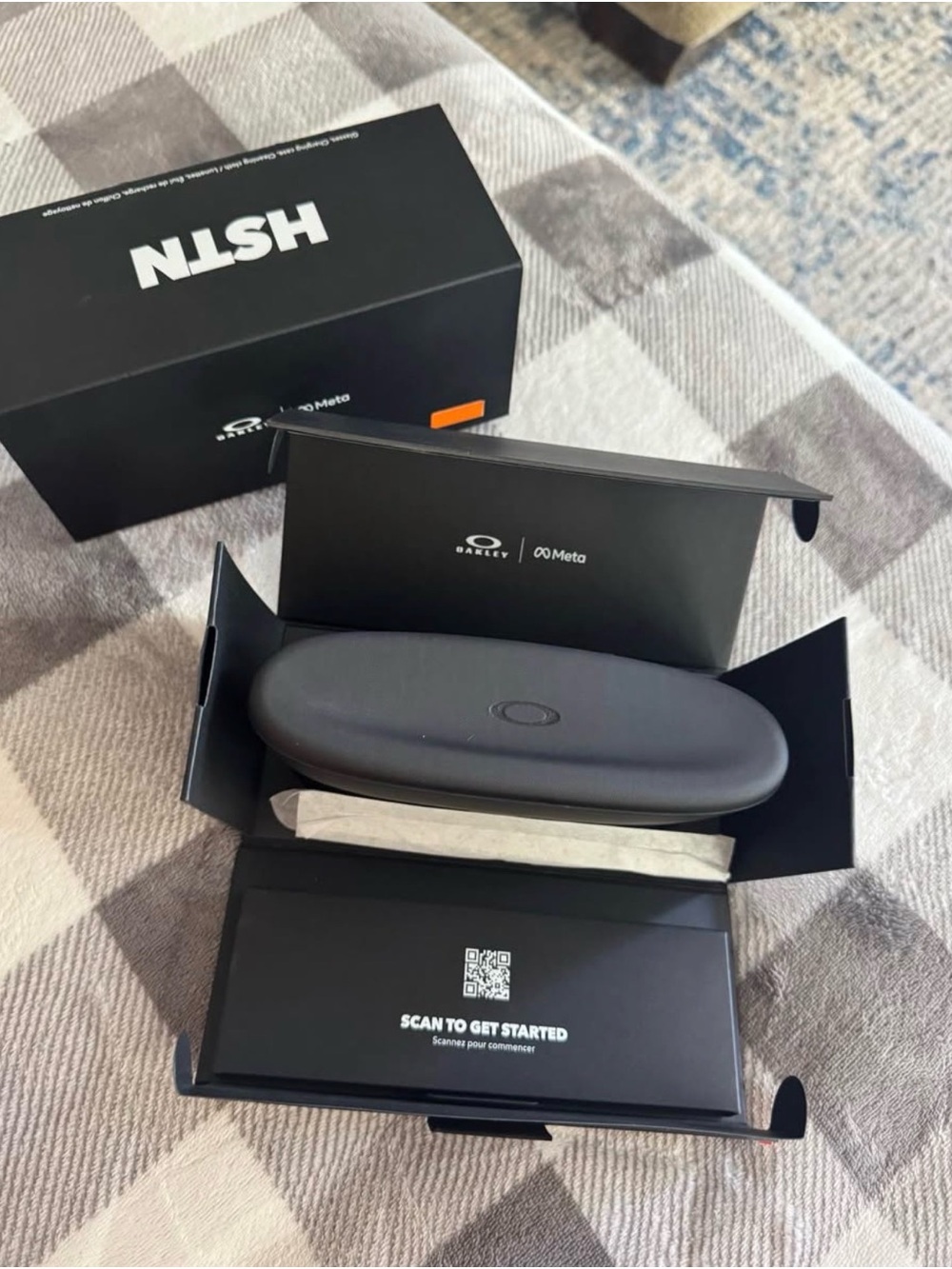 Oakley Black Zip Sunglasses Case with Packaging